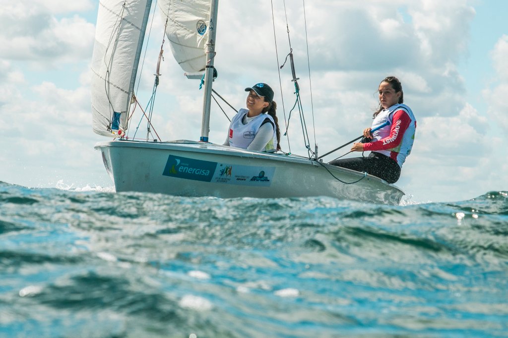 A competição será o principal evento classificatório para definir a equipe brasileira que disputará o Mundial da Juventude 2019, de 13 a 20 de julho, na cidade de Gdynia, na Polônia. Foto: Peu Fernandes/ CBVela