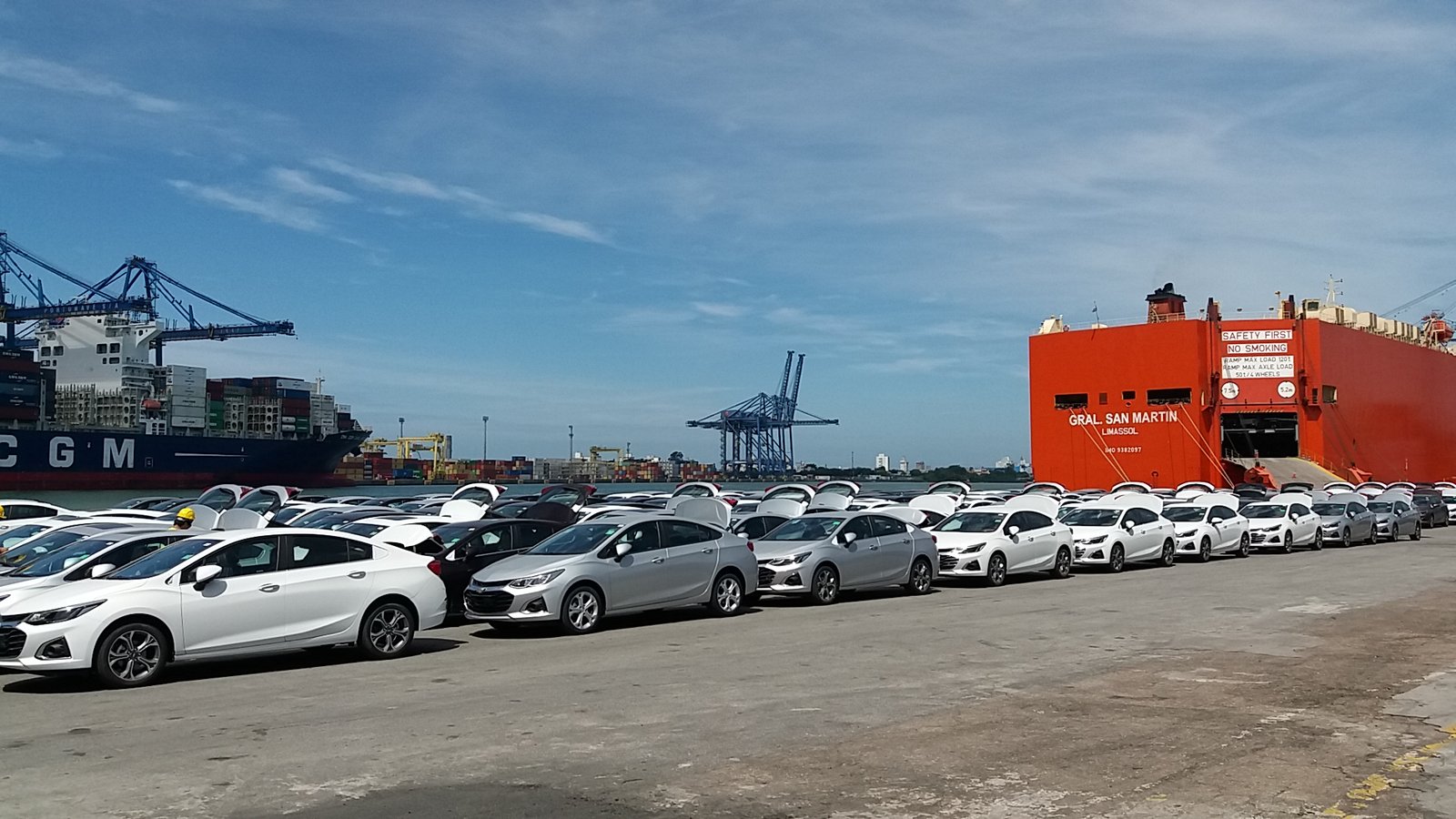 34.933 veículos:Porto de Itajaí recebeu vigésima nona embarcação com carros da montadora General Motors.
