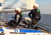 Samuel Albrecht e Gabriela Nicolino retomam treinos do Nacra 17 no VDS
