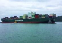 Complexo Portuário de Itajaí recebe o primeiro navio “gigante” e realiza com giro nova Bacia de Evolução.