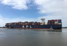Navio APL Paris, de 347 metros: a maior embarcação “full container” a operar na costa brasileira