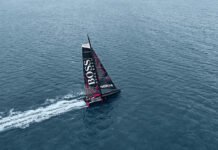 Hugo Boss relata problema na Vendée Globe