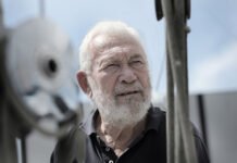 EPISÓDIO DE PODCAST: À conversa no cais com Sir Robin Knox-Johnston