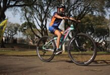 Novo projeto social leva ciclismo para crianças de Curitiba