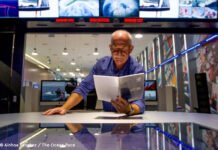 Vela mundial da adeus a Jack Lloyd