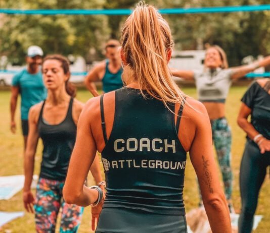 “Perder peso não é entretenimento” crítica influencer fitness sobre reality shows de emagrecimento
