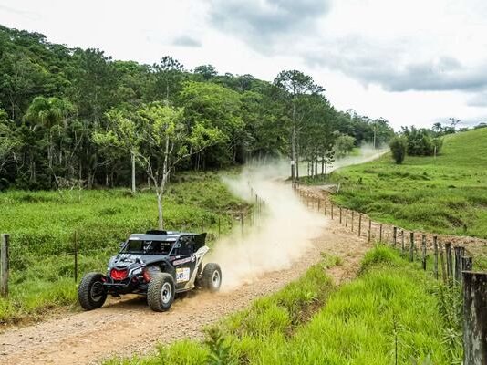 Goianos Lélio Júnior/Weberth Moreira (Território Motorsport) completam o Rally de São Paulo, etapa do Sertões Series
