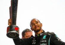 Lewis conquista uma a vitória no Grande Prêmio do Qatar após um desempenho dominante