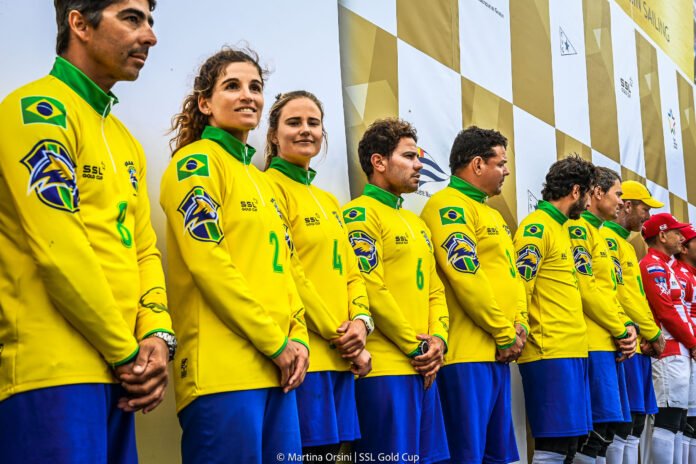 398063_987236_ssl_gold_cup_t2d5_3278