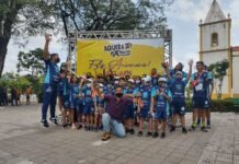 Alunos da Escolinha de Triathlon celebram aniversário de Aquiraz no pódio