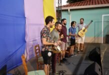 Regional da Vila conquista crianças e famílias do Instituto Ingo Hoffmann com música brasileira