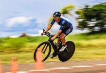 Fernando Toldi vence a prova Triathlon Internacional de Santos