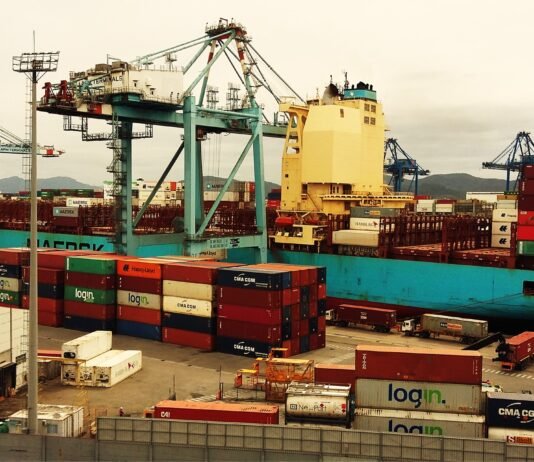 Itajaí propõe que APM Terminals mantenha arrendamento dos berços durante fase de transição