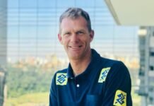 Scheidt compete em regatas de vela oceânica em tradicional competição na Europa