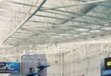 Matheus Gonche aprova desempenho no U.S Open de Natação