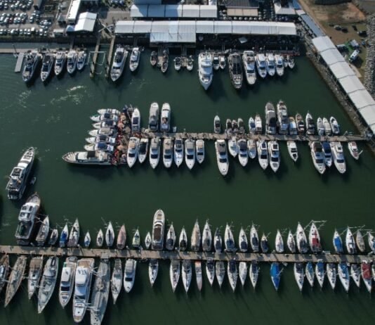 Marina Itajaí lança camiseta 100% ecológica – as peças foram produzidas com materiais biodegradáveis para impactar o mínimo possível o meio ambiente