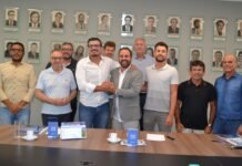 Bombinhas – Paulo Henrique Dalago Muller foi eleito presidente da Amfri e prestigiado pelo pela deputada Paulinha