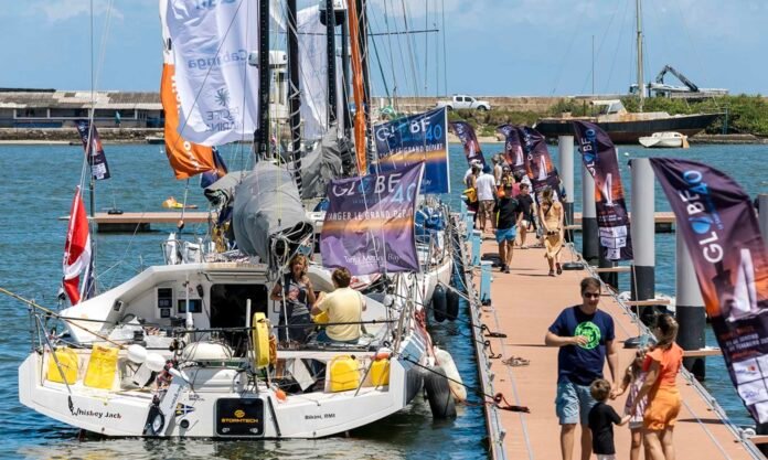 Barcos prontos para largada da Globe40