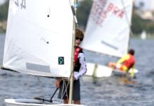 Regatas de Optimist no YCSA valem vaga no Brasileiro 2024