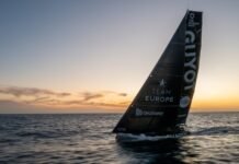 GUYOT Team Europe retorna para à Cidade do Cabo com problemas no casco