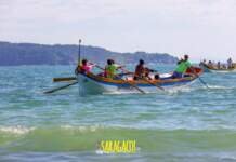 Bombinhas – Regata de Canoagem ‘Mar à Tona’ com canoas de um pau só centenárias