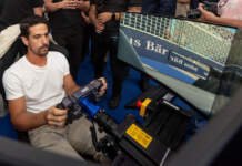 Fórmula E: Prefeito de SP e pilotos guiam simulador