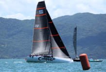 Campeões do 35º Circuito Oceânico de Santa Catarina: – Crioula 52 conquistou o título na classe ORC, enquanto o Zeus Team comemorou a vitória na Super Series 30
