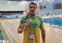 Junior Sanches conquista medalhas em todas provas do Mundial Masters de Natação em Doha