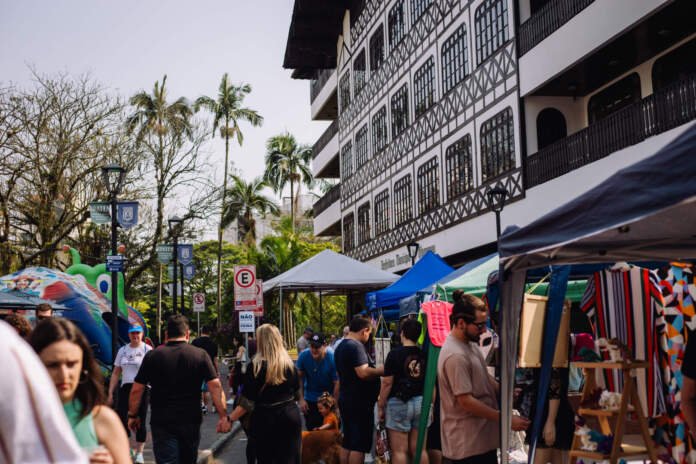 Feira da Estação_setembro24_Fotos por Heloisa Koffke