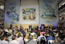 Robison Coelho e Rubens Angioletti tomam posse como prefeito e vice-prefeito de Itajaí O prefeito Robison Coelho e seu vice, Rubens Angioletti, foram empossados em cerimônia na Câmara de Vereadores