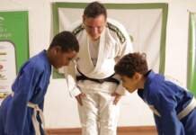 Dia Mundial da Educação: Unindo esporte e educação, De Peito Aberto impactou mais de 60 mil crianças Instituição social DPA