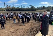 Deputada Paulinha se une a lideranças e moradores na luta pela construção da ponte sobre o Rio Canoas