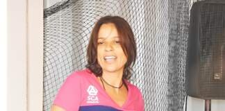 Velejadora brasileira realiza sua 14ª travessia oceânica aos 60 anos