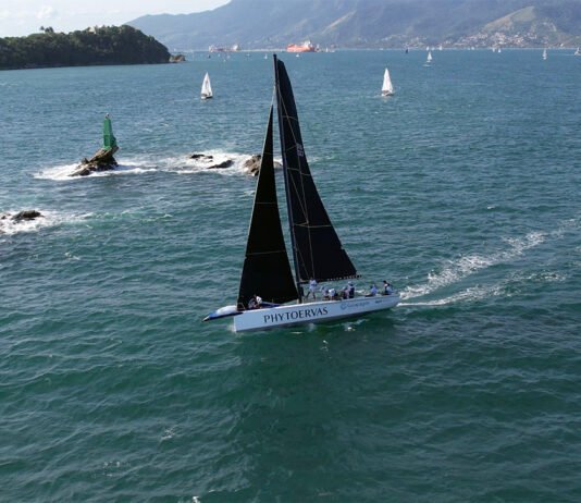 Em aquecimento para a Semana Internacional de Vela, Phytoervas 4Z brilha na Copa Mitsubishi