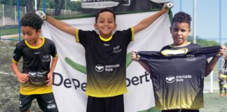 Olho na Copa e pés no futuro: baianos da De Peito Aberto se inspiram em craques da Seleção