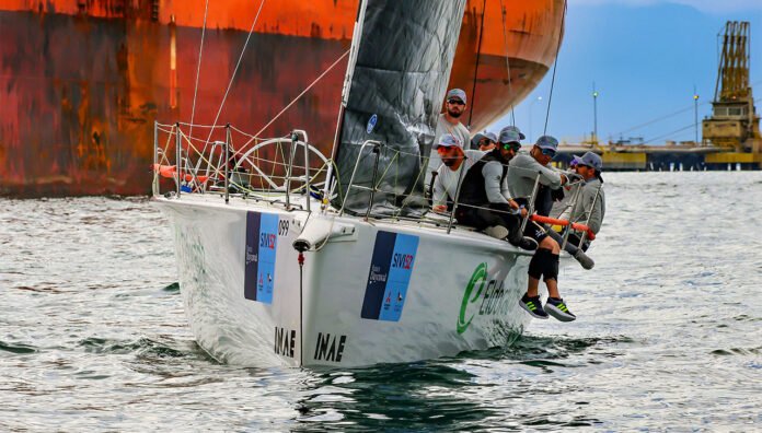 Regata na Ilha