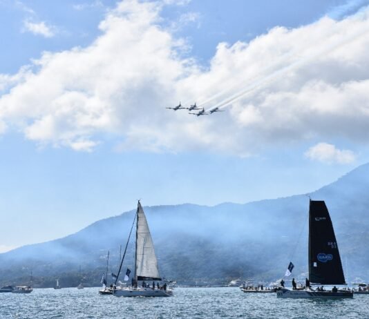 Abertura da 53ª Semana Internacional de Vela de Ilhabela Daycoval recebe elogios da ABVO pelo nível técnico