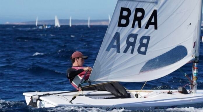 Gustavo Kiessling representa o Brasil no Campeonato Mundial da classe ILCA 7