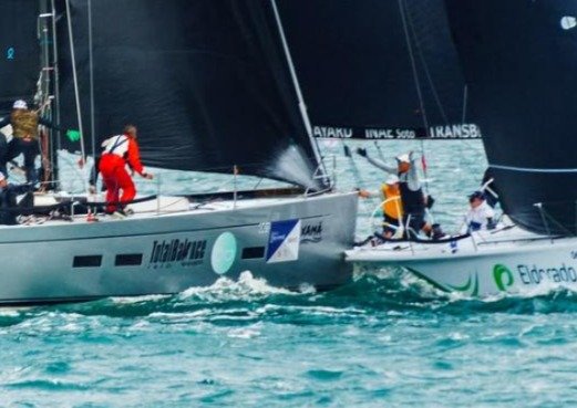 COLISÃO DE BARCO| INAÊ SOTO 40 ENCERRA PARTICIPAÇÃO NA SEMANA DE VELA DE ILHABELA