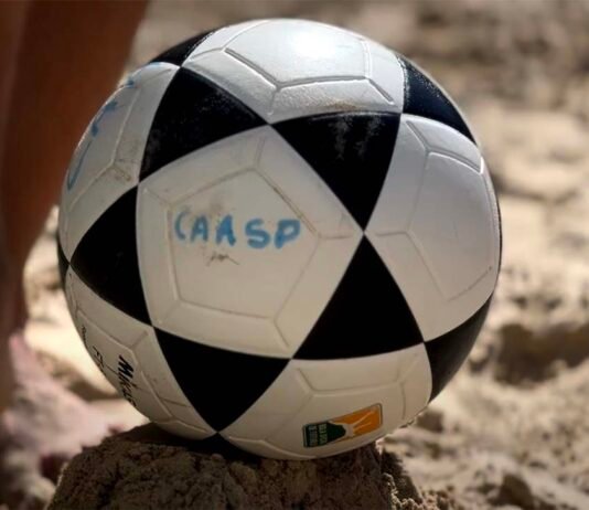 Esporte reúne advocacia de Rio Claro em programação com beach tennis e vôlei de areia