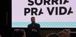 “Sorria”: Daniel Dias compartilha trajetória de 27 medalhas no SDE Bisutti Talks