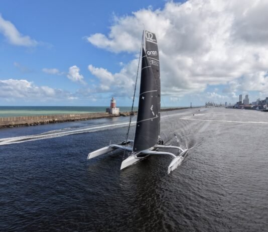 REFENO| trimarã Orion conquista Fita Azul e derruba recorde de 2007 REFENO