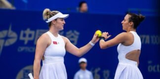 Luisa Stefani vence a 10ª seguida e vai à semi em Wuhan