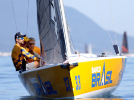 Etapa no Aratu Iate Clube prepara Barco Brasil para o Campeonato Brasileiro de HPE25