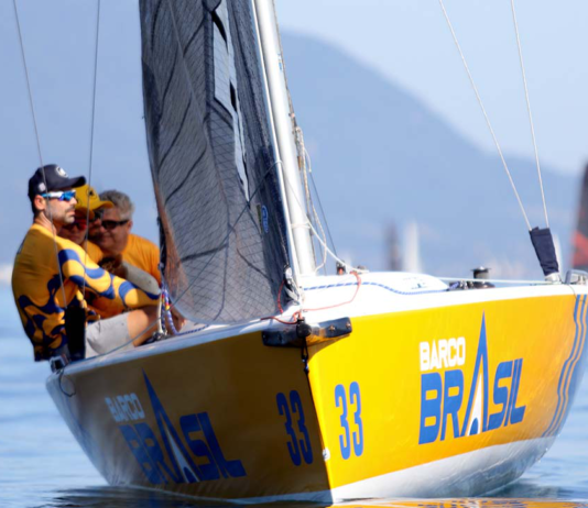 Etapa no Aratu Iate Clube prepara Barco Brasil para o Campeonato Brasileiro de HPE25